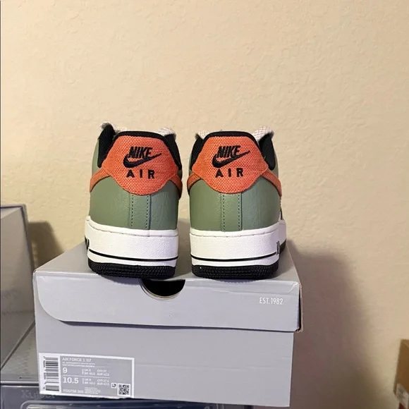 Nike Air Force 1 Low Olive Green Orange White (Reasonable Offers Accepted) - Picture 5 of 7